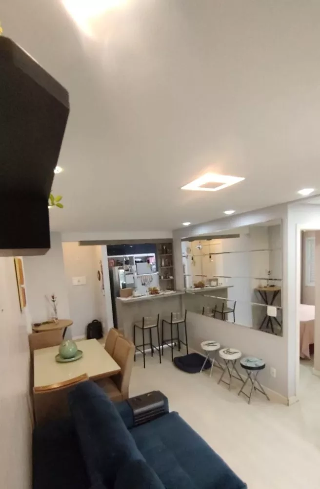 Apartamento à venda com 2 quartos, 51m² - Foto 1