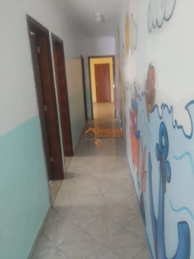 Sobrado, 3 quartos, 300 m² - Foto 2