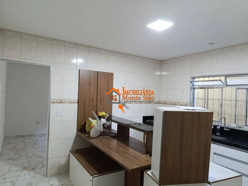Sobrado, 6 quartos, 250 m² - Foto 1