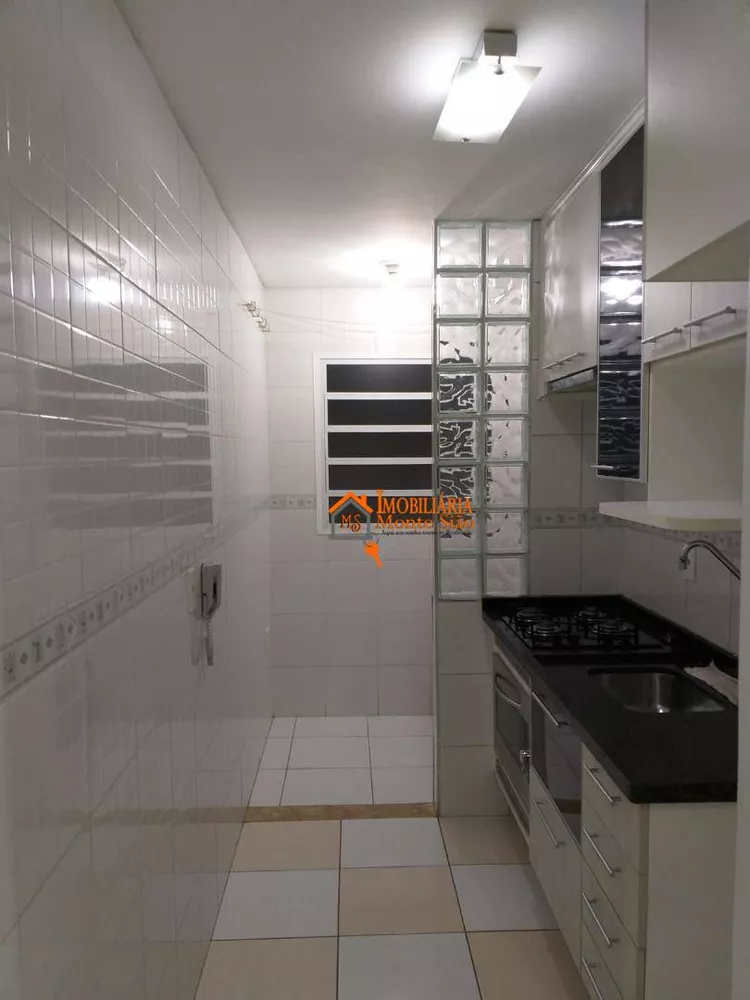 Apartamento à venda com 2 quartos, 42m² - Foto 4