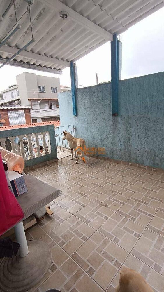 Sobrado à venda com 2 quartos, 200m² - Foto 13