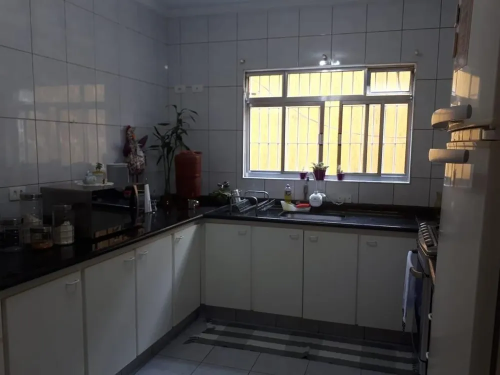 Sobrado, 3 quartos, 280 m² - Foto 1