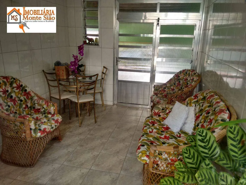 Casa, 3 quartos, 200 m² - Foto 4
