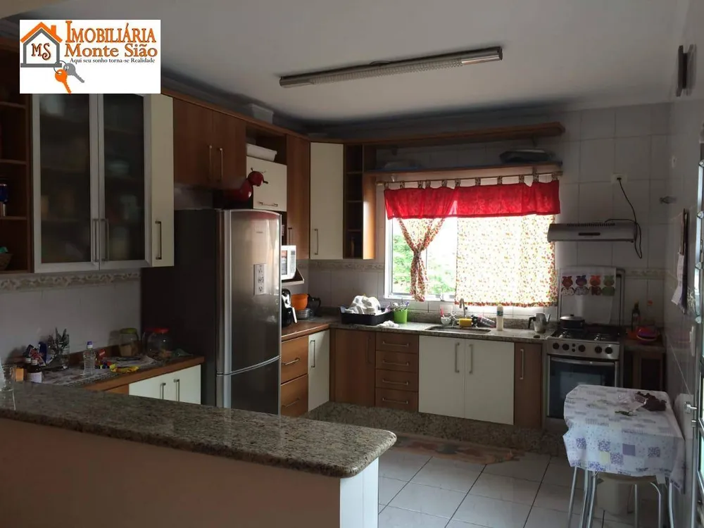 Sobrado, 3 quartos, 190 m² - Foto 4