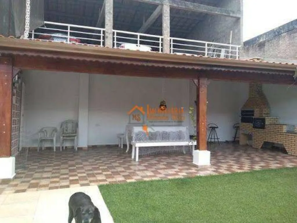 Sobrado, 4 quartos, 400 m² - Foto 1