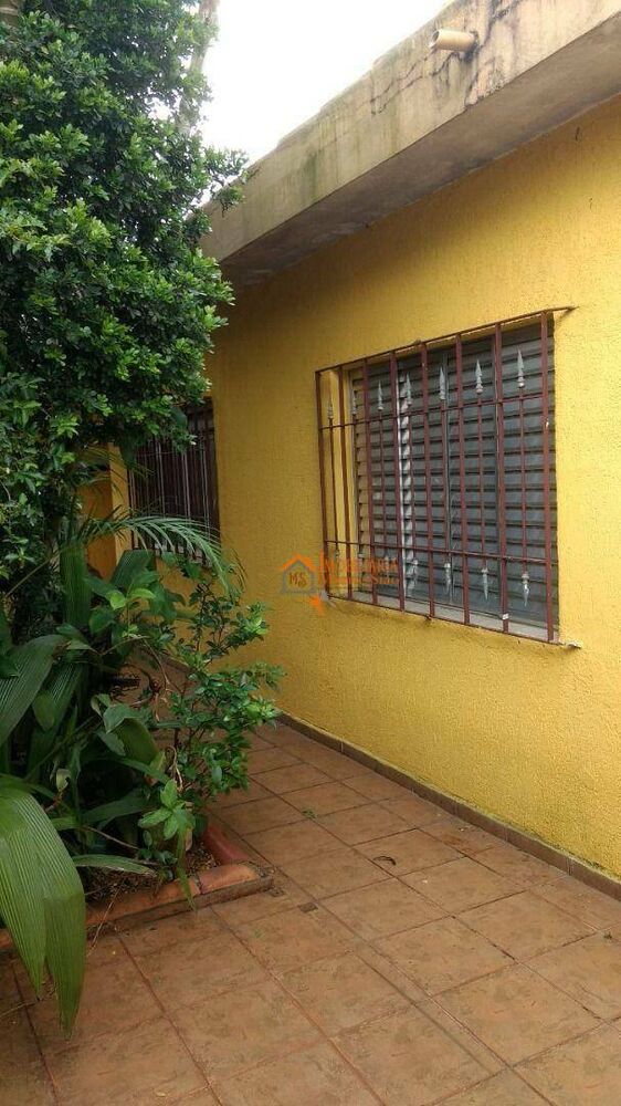 Sobrado à venda com 6 quartos, 208m² - Foto 9