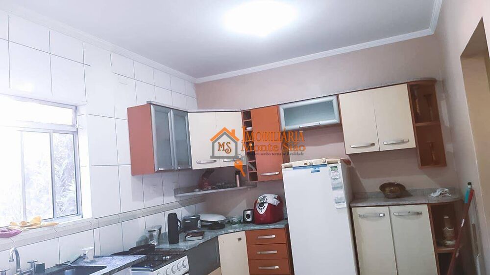 Sobrado à venda com 4 quartos, 266m² - Foto 4