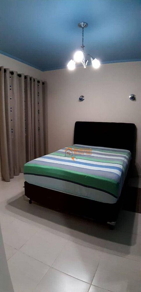 Sobrado, 3 quartos, 195 m² - Foto 1