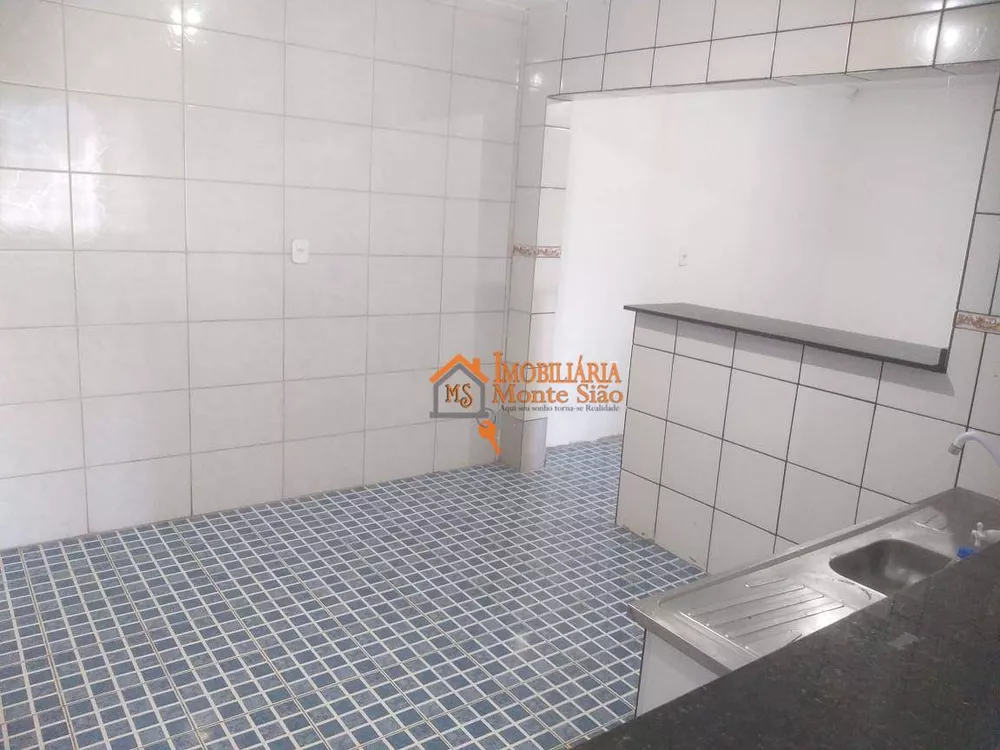 Sobrado à venda com 3 quartos, 200m² - Foto 4