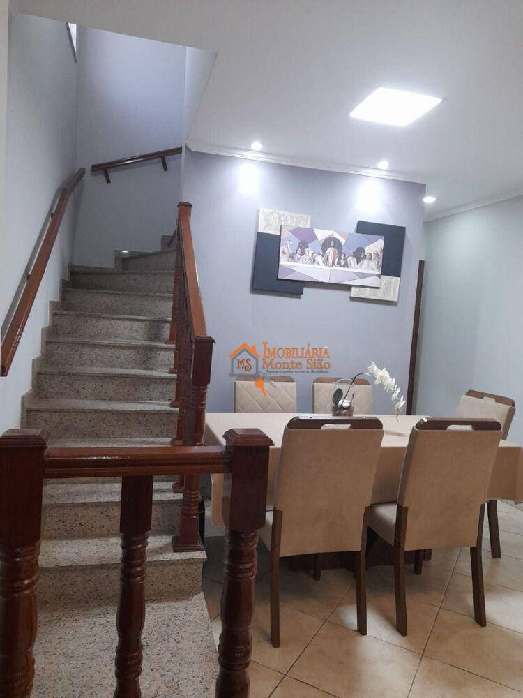 Casa, 3 quartos, 228 m² - Foto 4