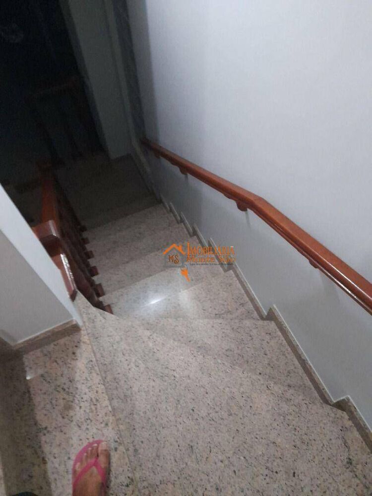 Casa, 3 quartos, 228 m² - Foto 2