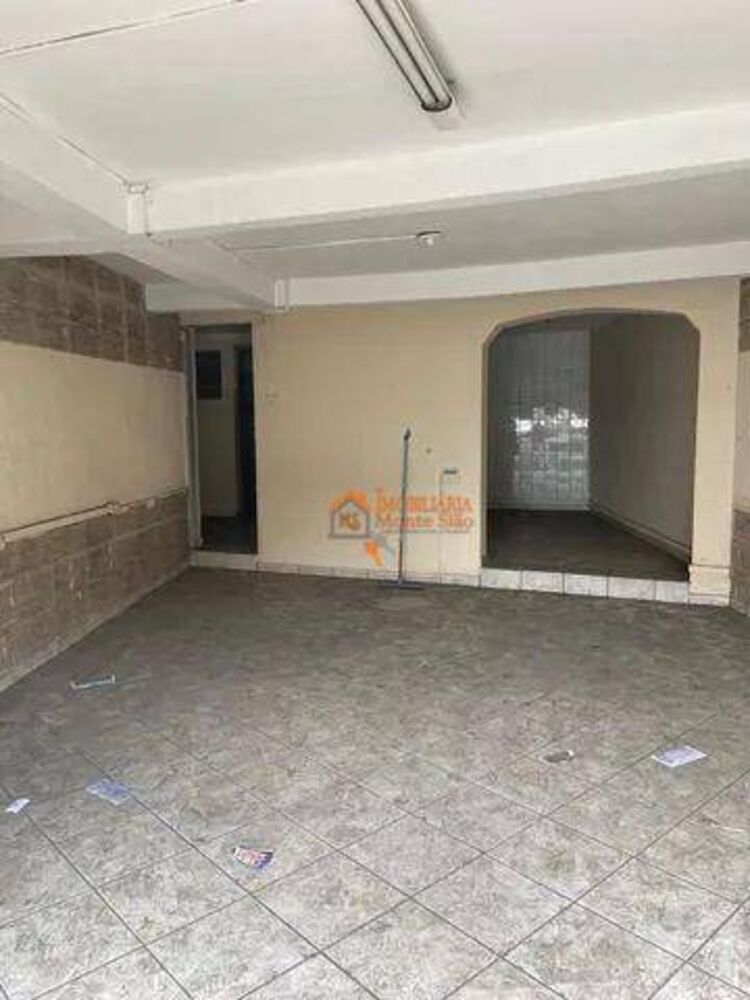 Sobrado à venda com 6 quartos, 250m² - Foto 1