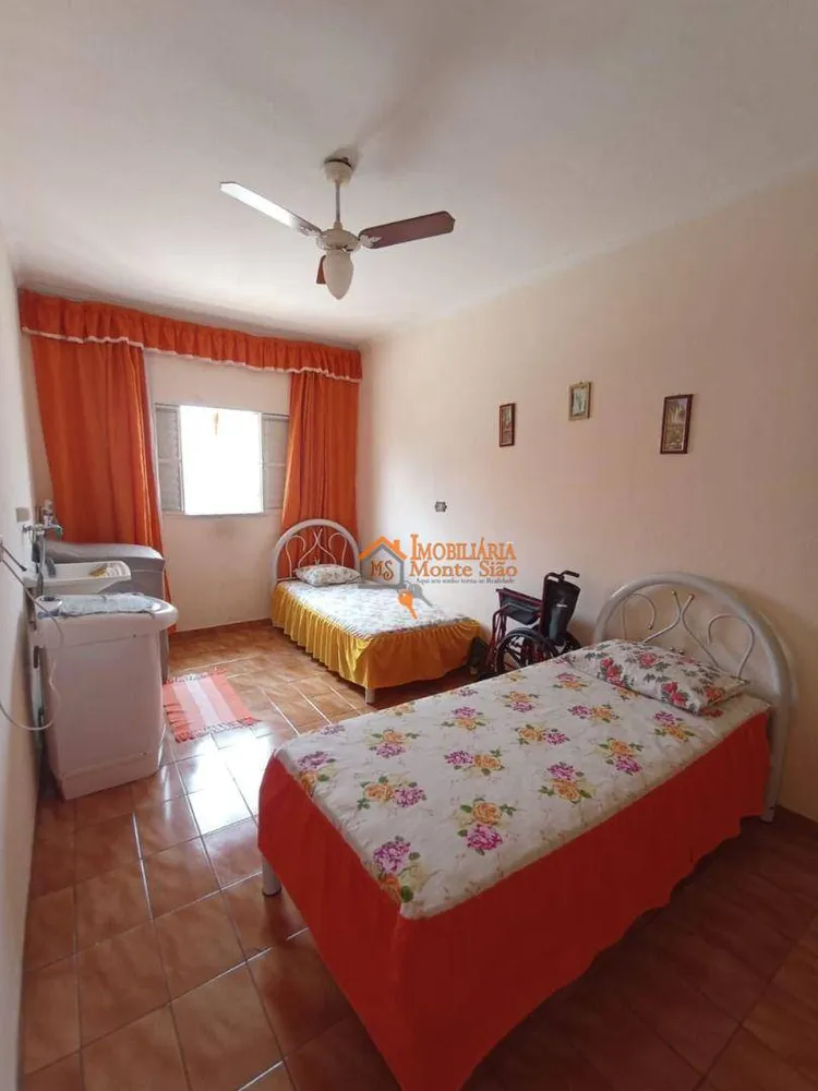 Sobrado, 3 quartos, 250 m² - Foto 6