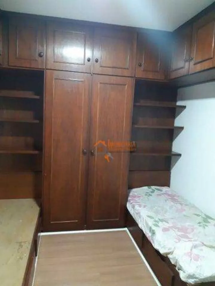 Apartamento à venda com 2 quartos, 70m² - Foto 6