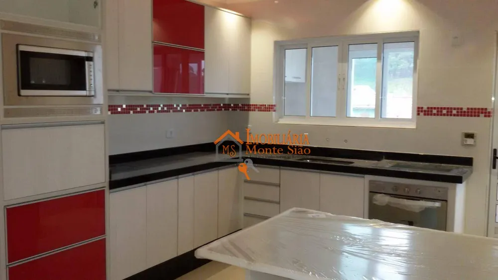 Sobrado, 3 quartos, 214 m² - Foto 3