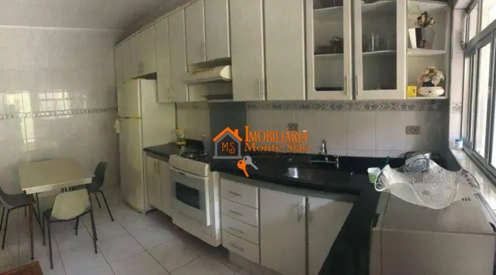 Sobrado, 2 quartos, 215 m² - Foto 3