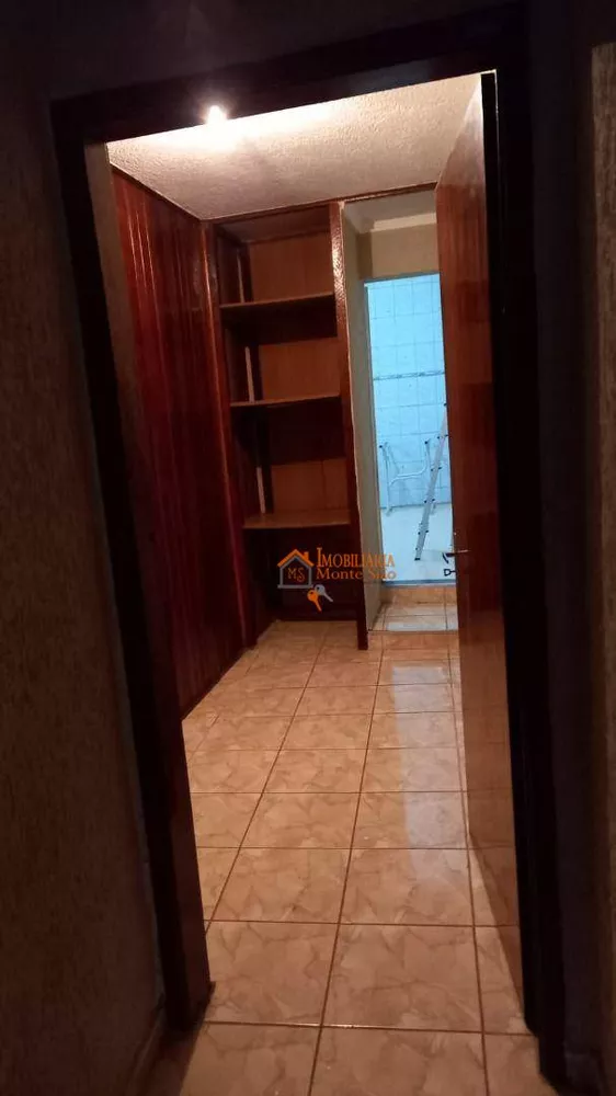 Casa, 4 quartos, 220 m² - Foto 13