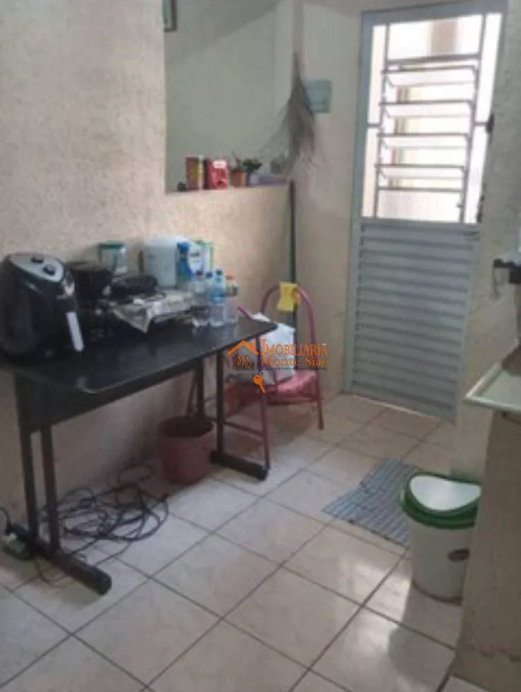 Sobrado à venda com 4 quartos, 216m² - Foto 3