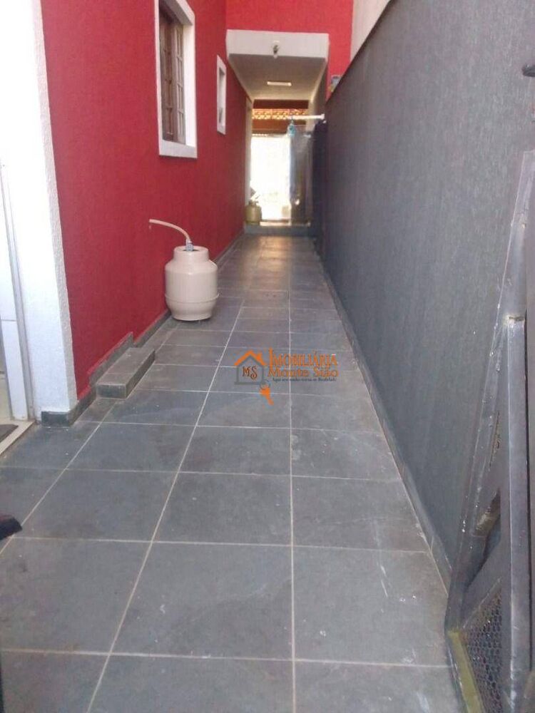 Sobrado, 4 quartos, 218 m² - Foto 1