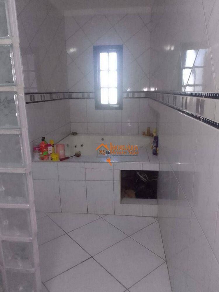 Sobrado, 4 quartos, 218 m² - Foto 4