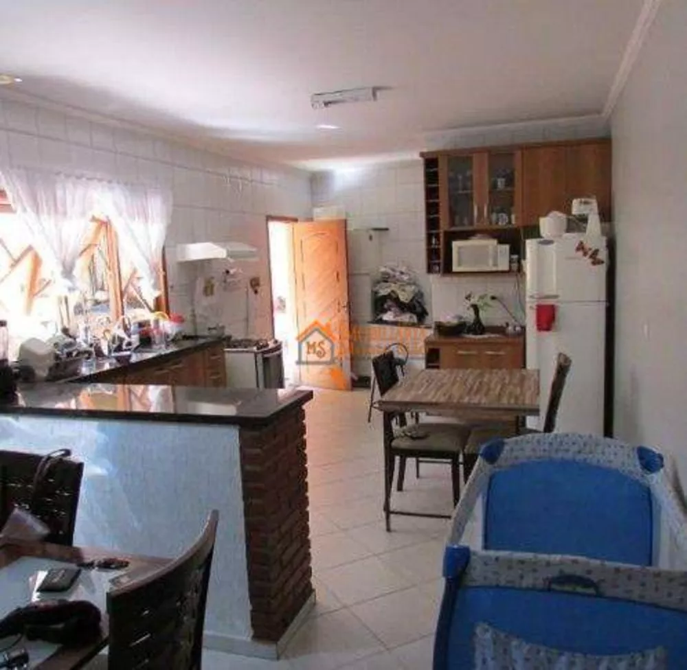 Casa, 3 quartos, 209 m² - Foto 11