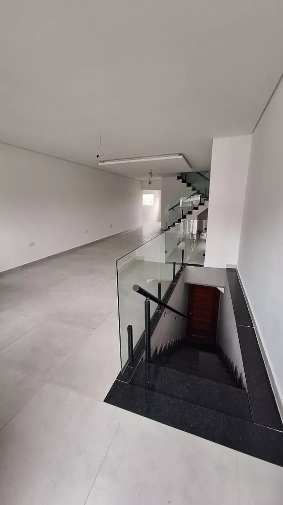 Sobrado à venda com 3 quartos, 260m² - Foto 2