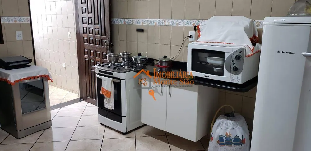 Sobrado, 3 quartos, 232 m² - Foto 3