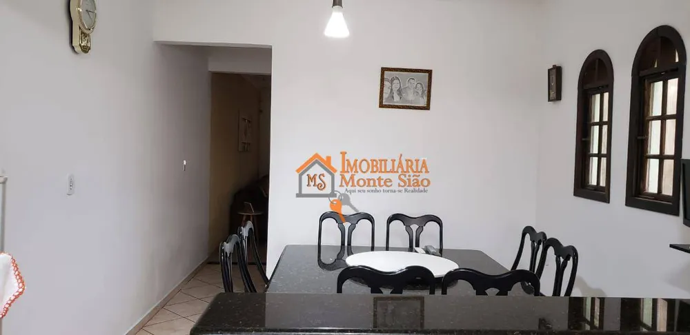 Sobrado, 3 quartos, 232 m² - Foto 2