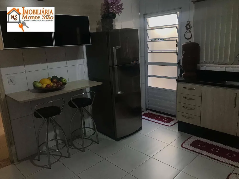 Sobrado, 3 quartos, 190 m² - Foto 1