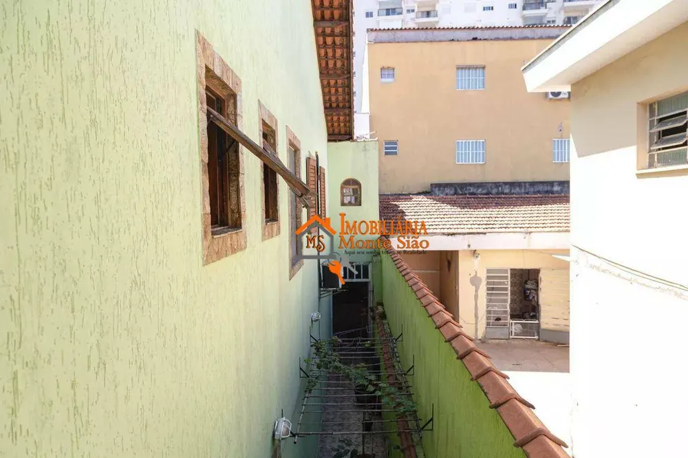 Casa, 3 quartos, 202 m² - Foto 3