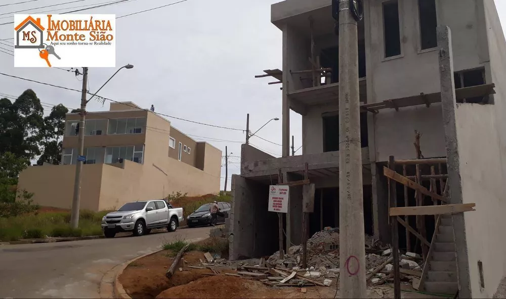 Casa, 2 quartos, 82 m² - Foto 1