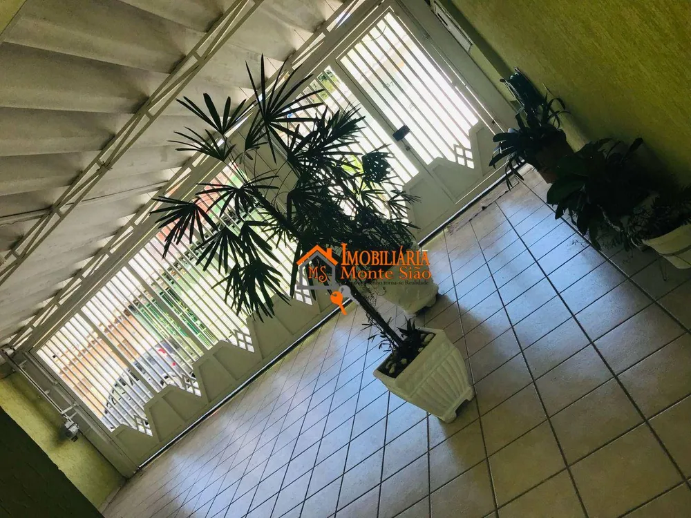 Sobrado, 3 quartos, 179 m² - Foto 1