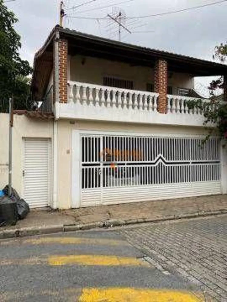 Sobrado, 4 quartos, 360 m² - Foto 1