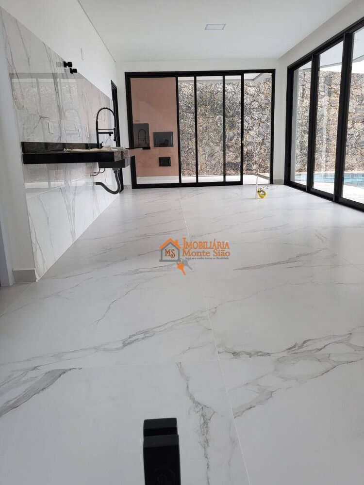 Sobrado à venda e aluguel com 3 quartos, 350m² - Foto 14