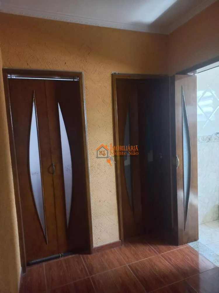 Sobrado à venda com 9 quartos, 317m² - Foto 11