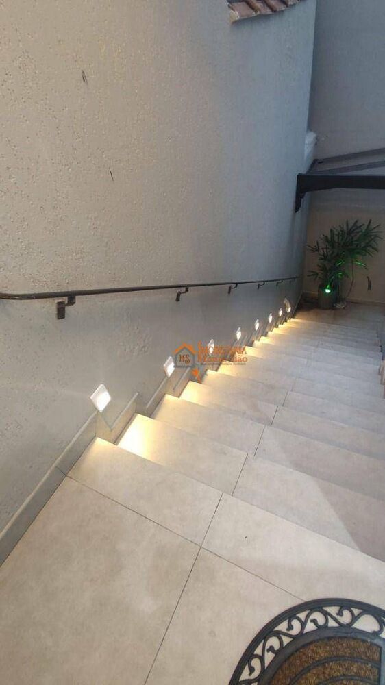 Sobrado, 3 quartos, 200 m² - Foto 14