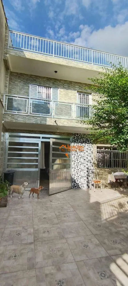 Sobrado, 3 quartos, 240 m² - Foto 2