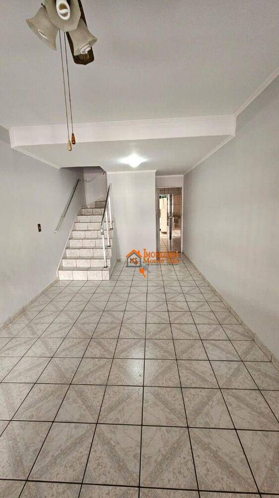 Sobrado à venda com 3 quartos, 125M2 - Foto 3