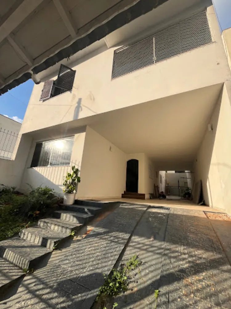 Sobrado, 3 quartos, 215 m² - Foto 1