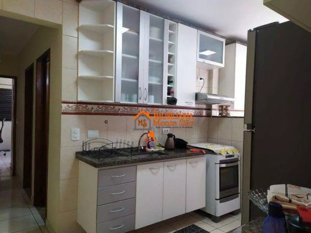 Apartamento à venda com 2 quartos, 68m² - Foto 3