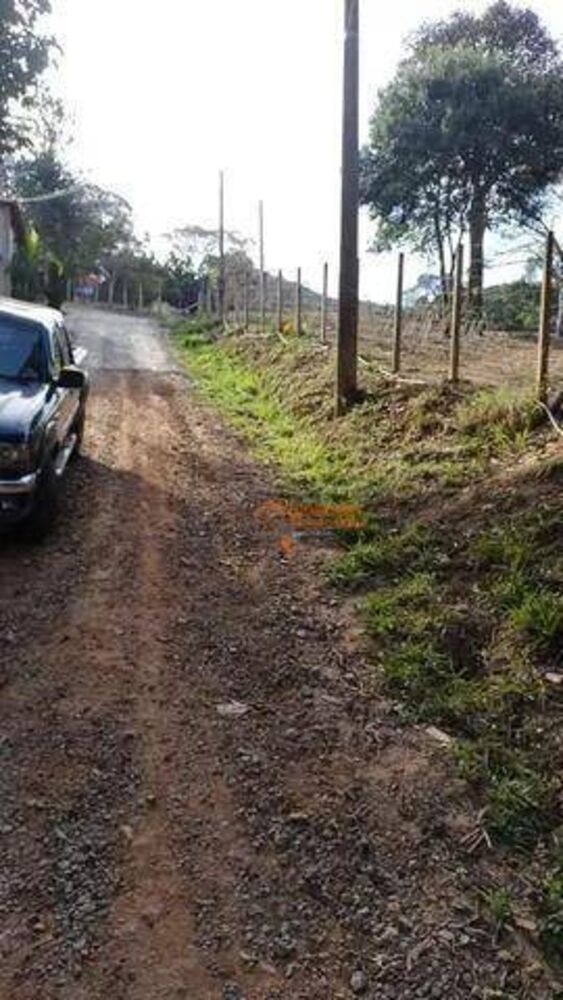 Loteamento e Condomínio, 1000 m² - Foto 1
