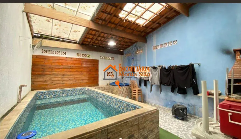 Sobrado, 4 quartos, 180 m² - Foto 1