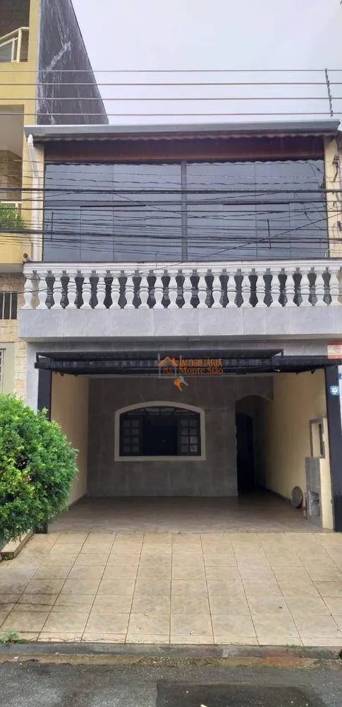 Casa, 3 quartos, 220 m² - Foto 1