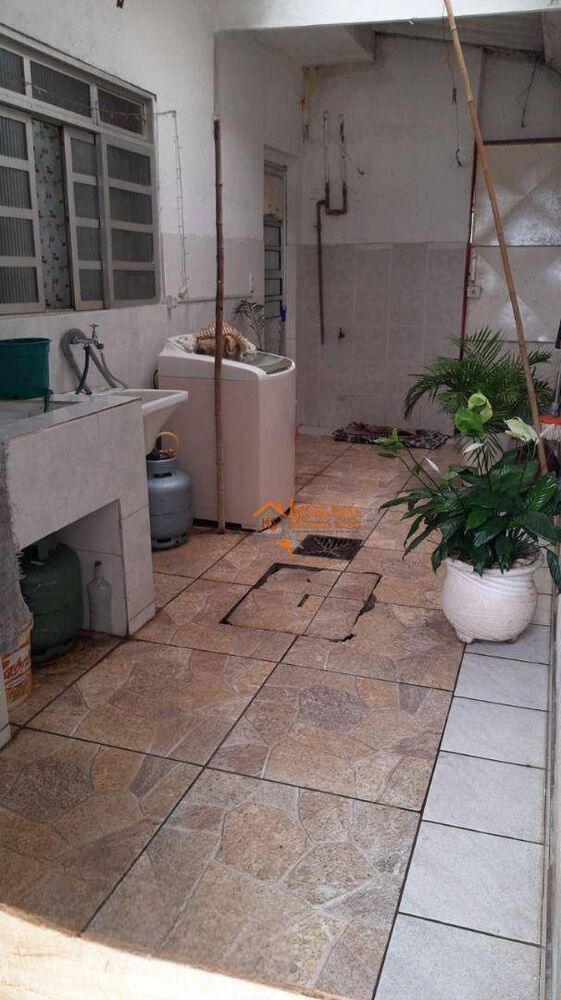 Sobrado, 8 quartos, 250 m² - Foto 12