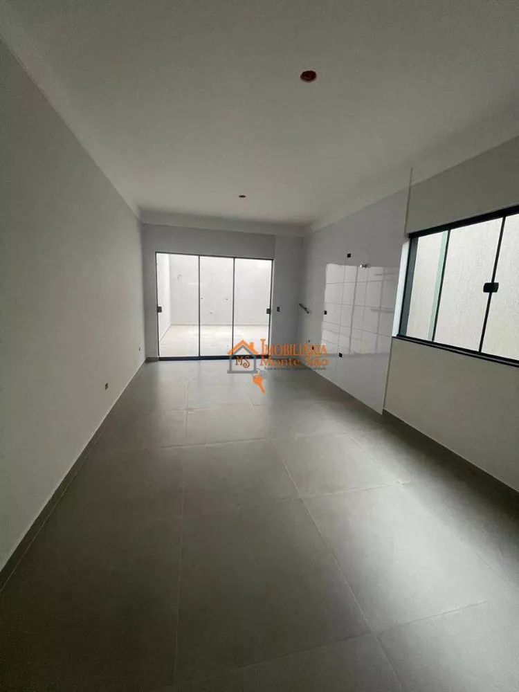 Sobrado à venda com 3 quartos, 148m² - Foto 3