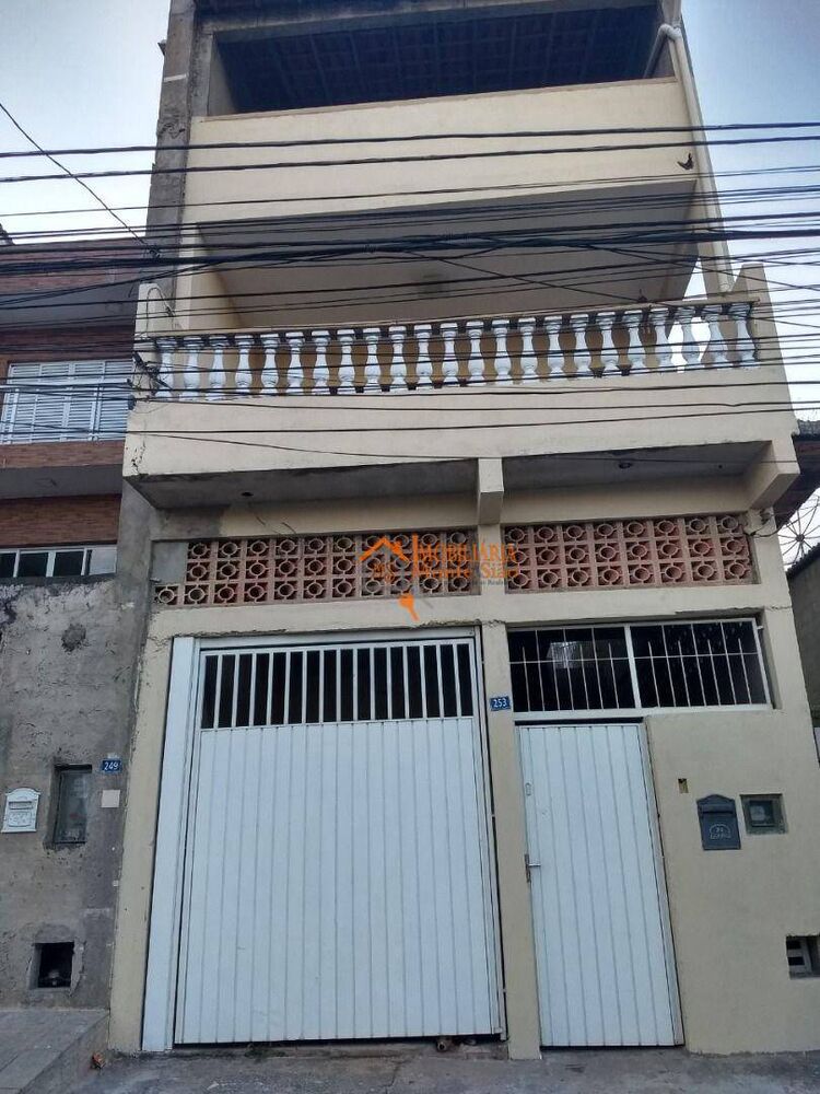 Sobrado, 3 quartos, 245 m² - Foto 1