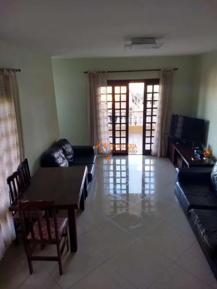 Sobrado, 3 quartos, 245 m² - Foto 2