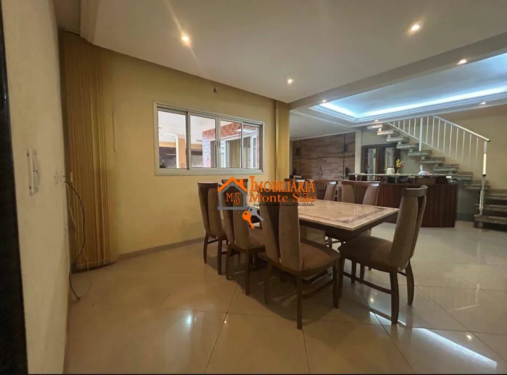 Sobrado, 3 quartos, 390 m² - Foto 2