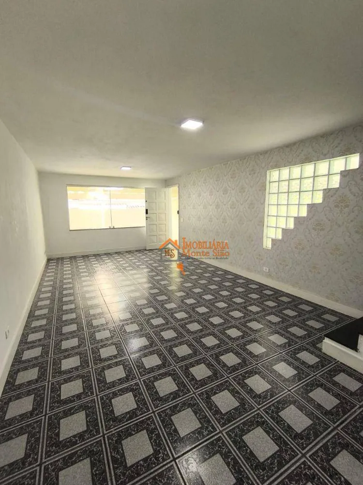 Sobrado, 3 quartos, 180 m² - Foto 1