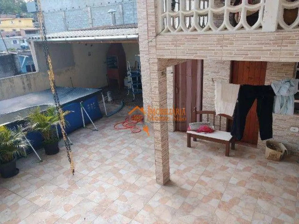 Casa, 6 quartos, 200 m² - Foto 1